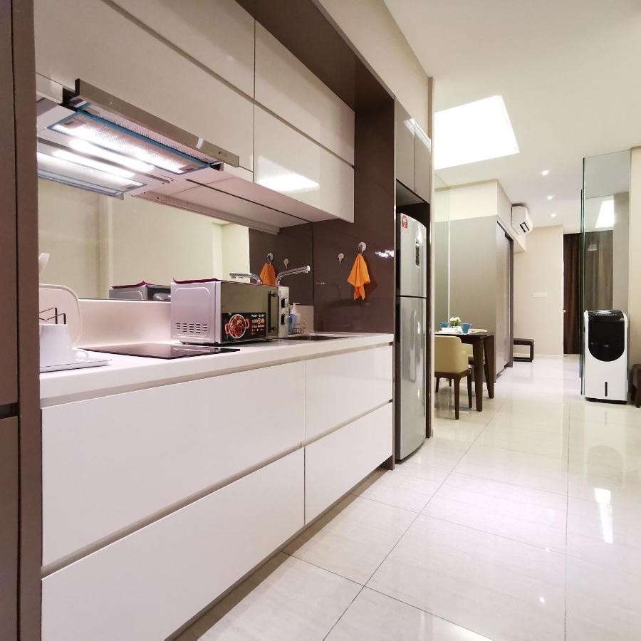 Sky Pool Elegant Suite @ Sri Hartamas Kuala Lumpur Luaran gambar